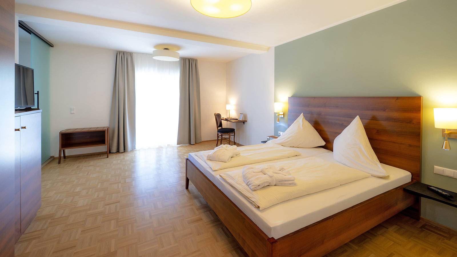 Suite-Seeblick_Schlafzimmer3